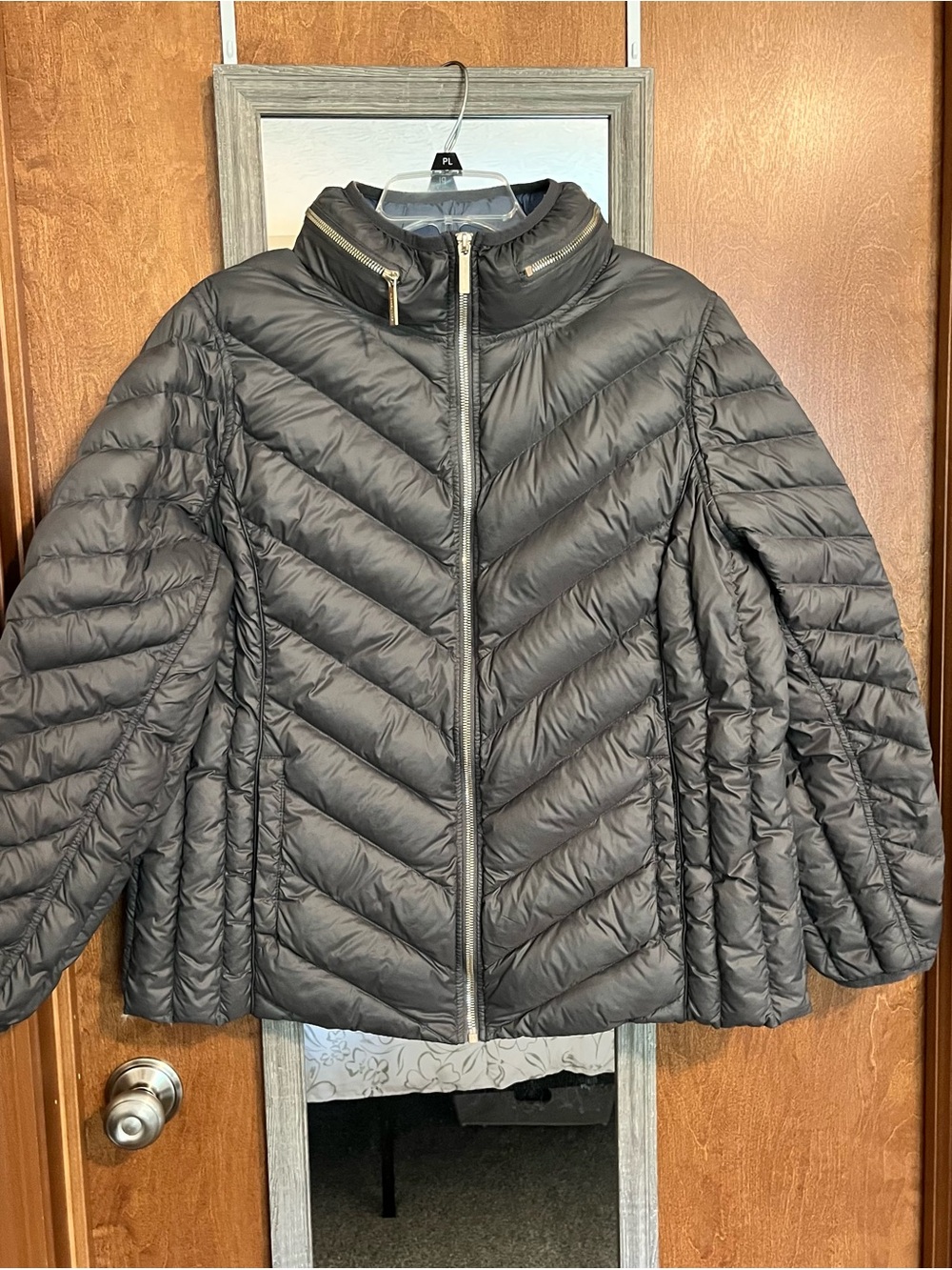 Michael Kors Gray Quilted Packable Puffer Jacket - Picture 2 of 6